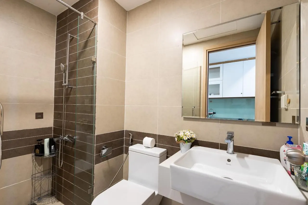Rivergate - Central Apartment - Free Pool Gym Ho Chi Minh City