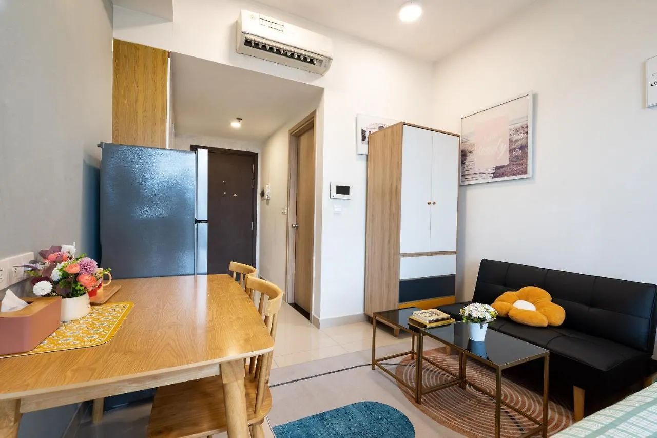 Rivergate - Central Apartment - Free Pool Gym Ho Chi Minh City Vietnam